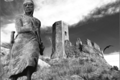 1_muralla-y-guerrero-1